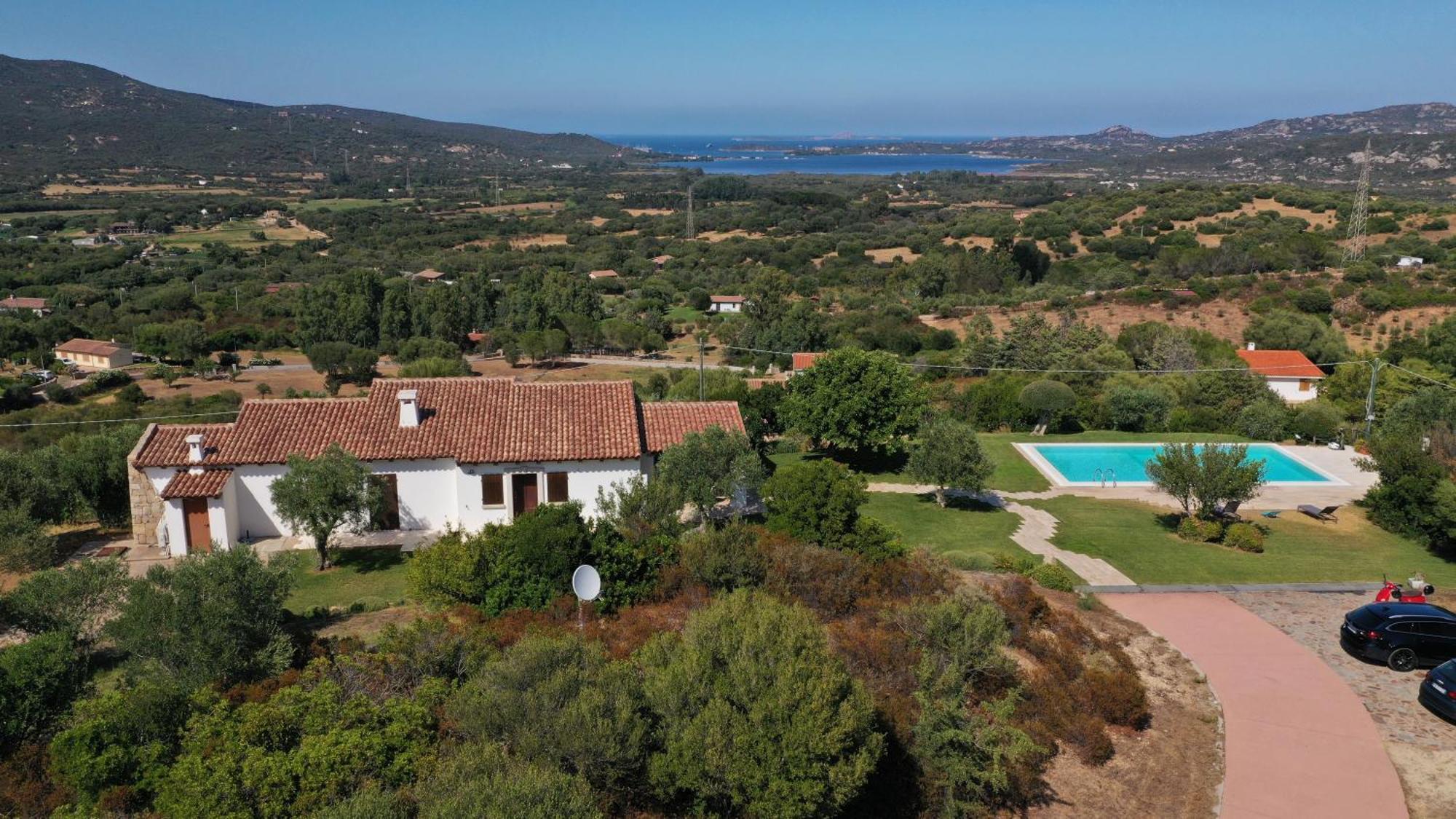 Villa Alba Esclusiva Villa Con Piscina A Sfioro E Vista Mozzafiato Sul Mare Cugnana Ngoại thất bức ảnh